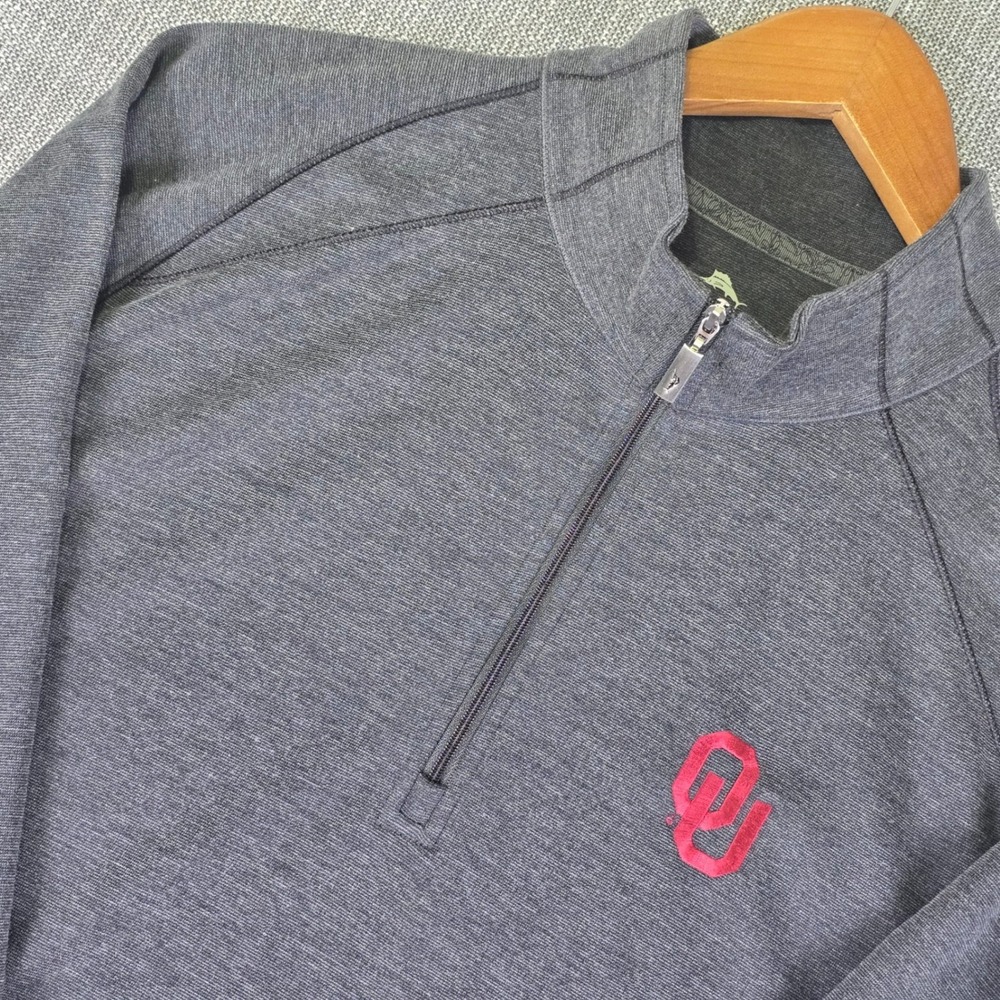 Oklahoma Sooners Tommy Bahama IslandZone Final Score Pullover Large Gray 1/4 Zip